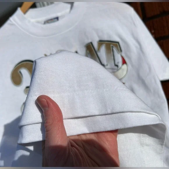 💥SOLD💥 NWT Vintage 1993 Chicago Bulls 🏀 NBA Finals tee shirt Spectator - Picture 6 of 16